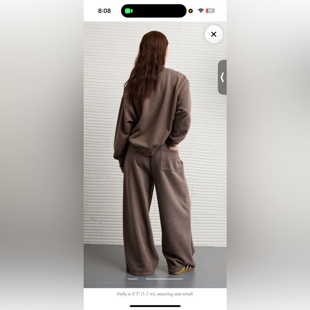American Eagle Everyday Luxe Wide-Leg Sweatpants - Picture 8 of 9
